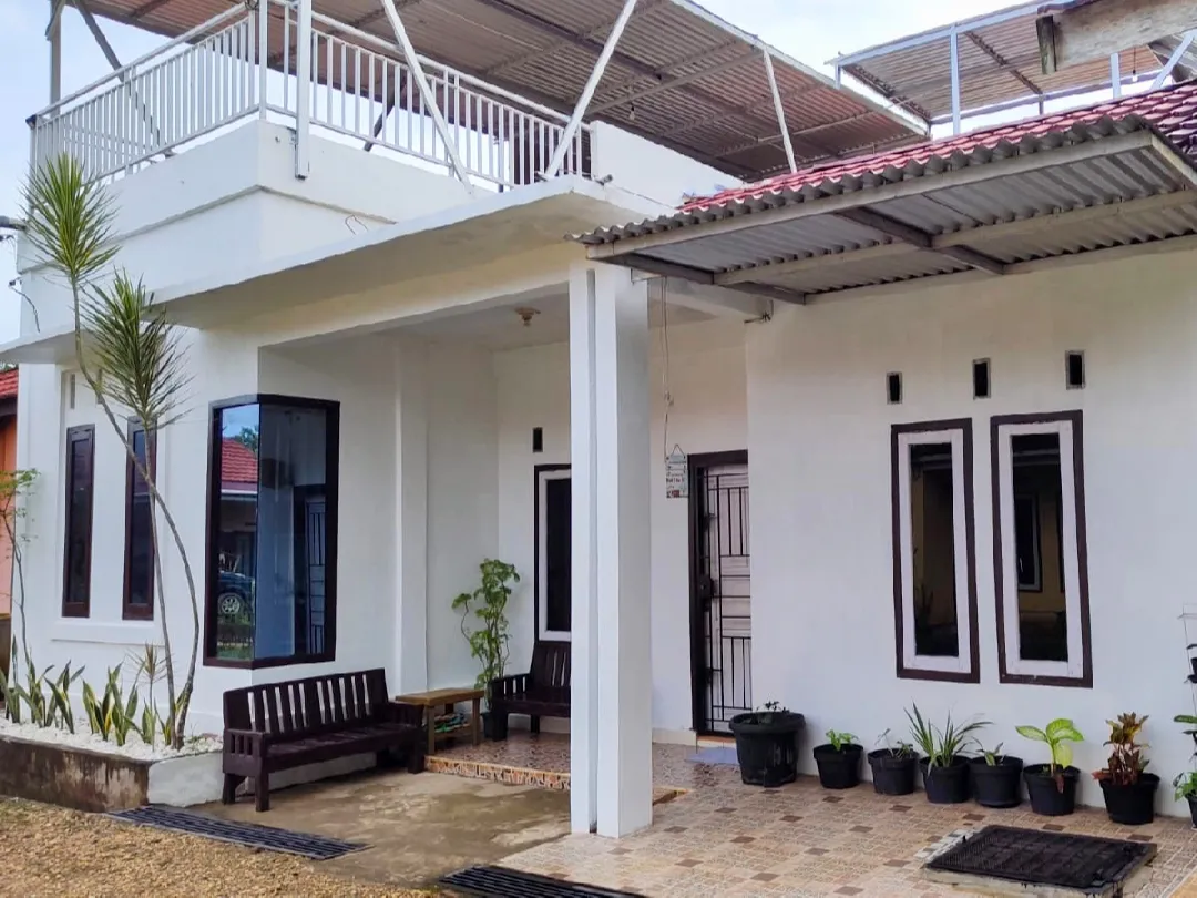 Renovasi atau Bangun Ulang? Pertimbangan Teknis dan Biaya