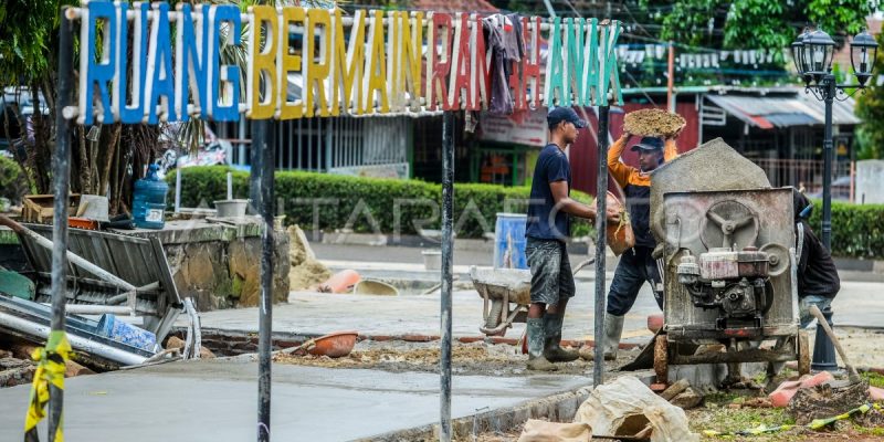 Renovasi Fasilitas Umum